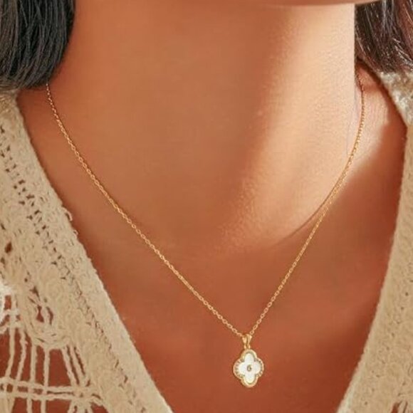 Women's Gold Plated Clover Shaped Dainty CZ Rhinestone Pendant Necklace - Picture 5 of 5